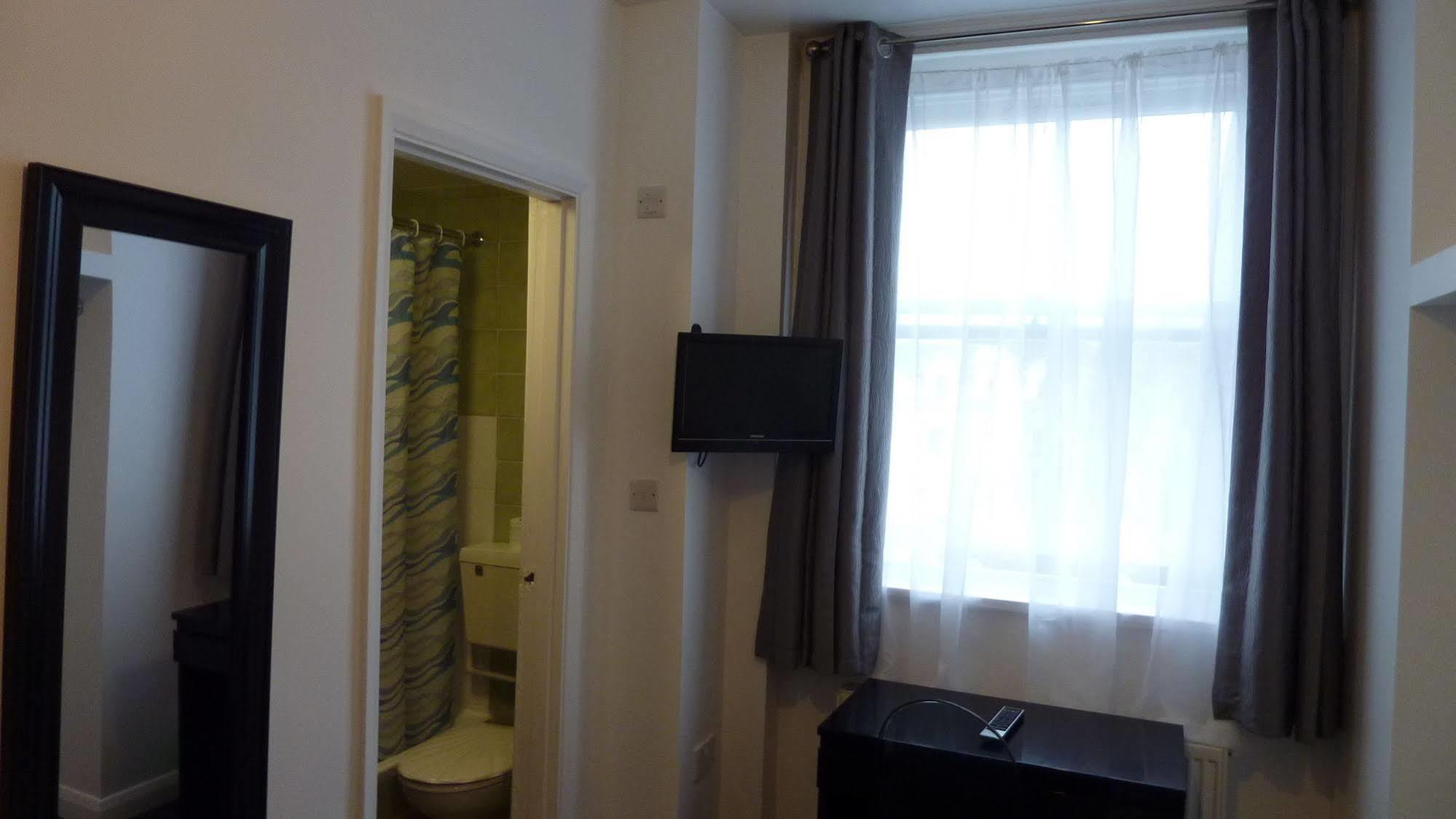 Comfort Inn Notting Hill London Bagian luar foto